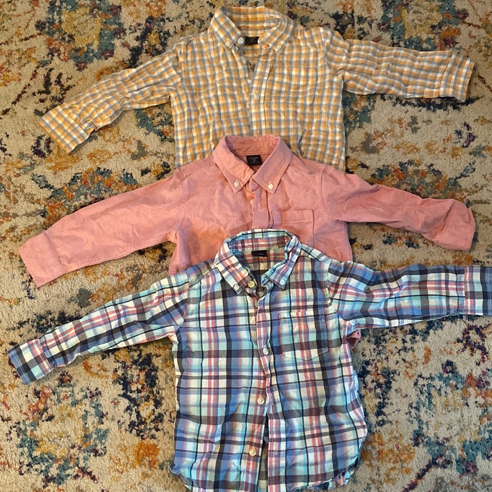 Boys 3T button down shirts